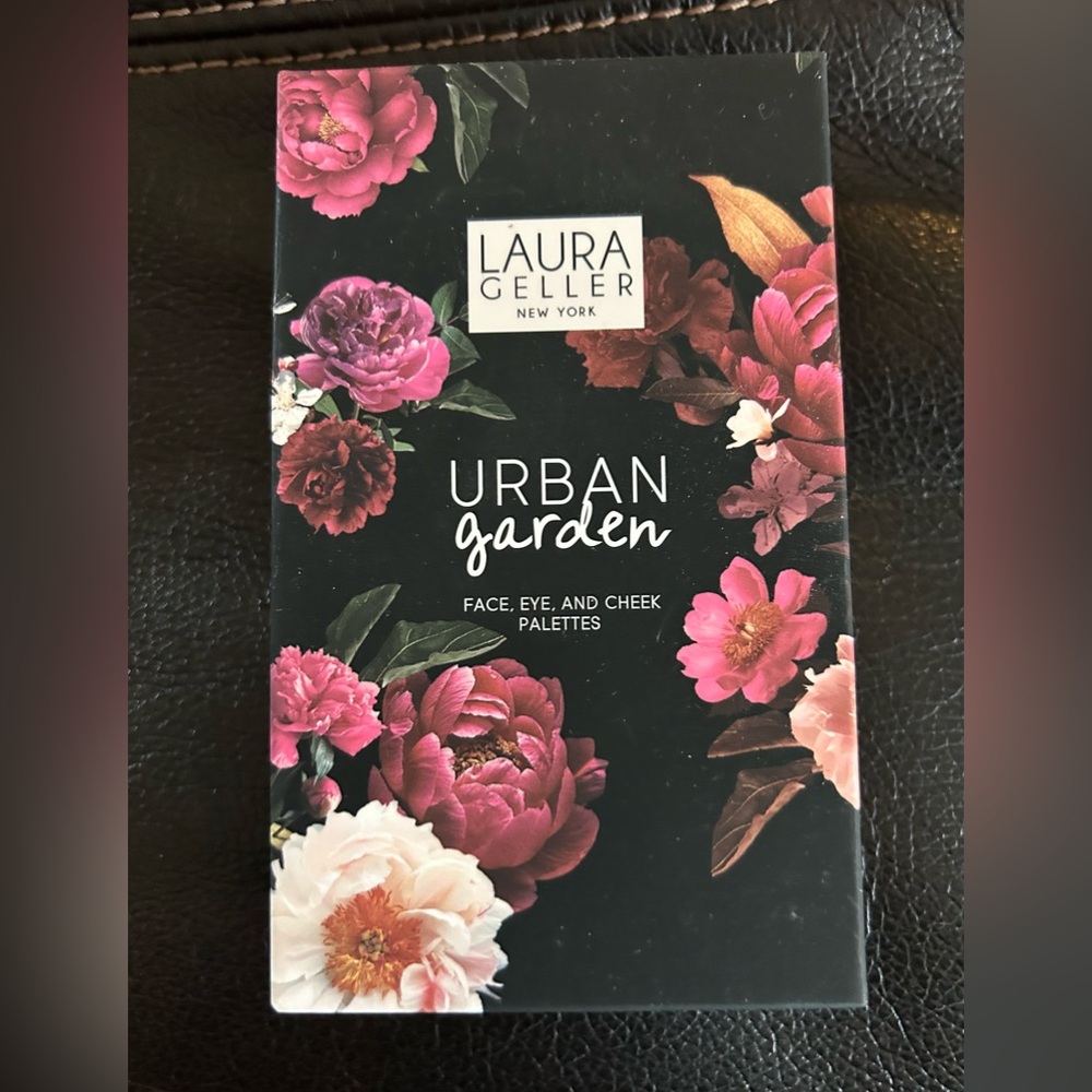 🆕❌SOLD❌Laura Geller Urban Garden 3 Pallet Box Set